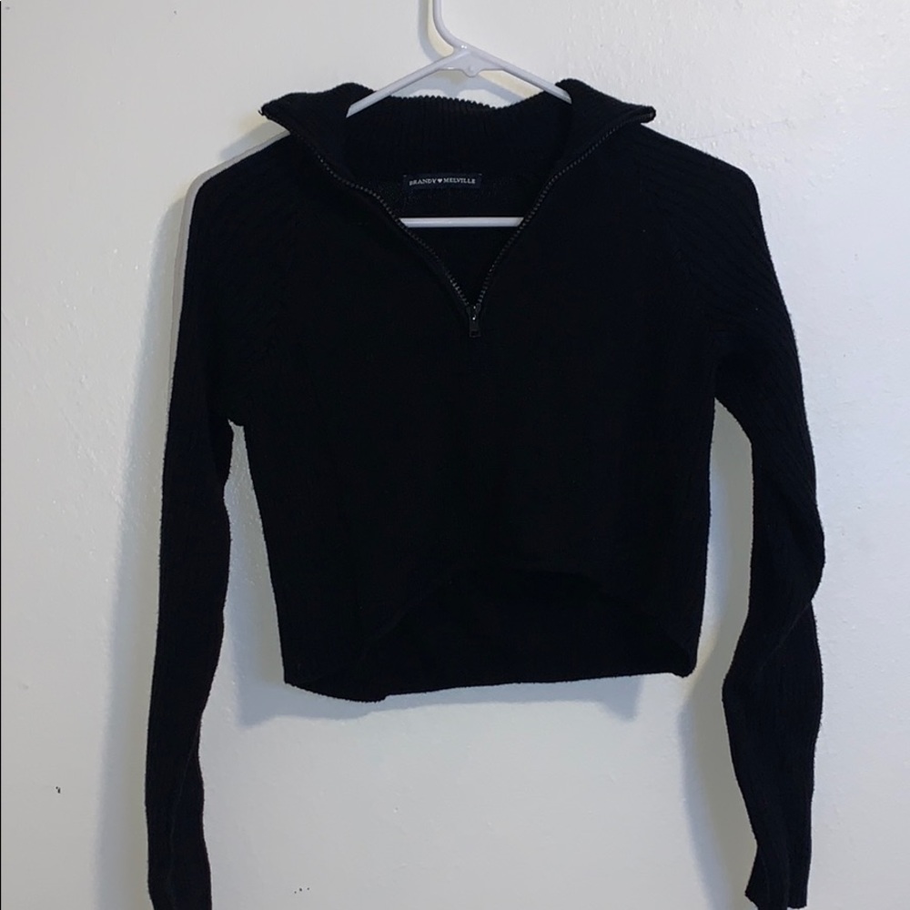 Brandy Melville sweatshirt DO NOT BUY. TRADING!!